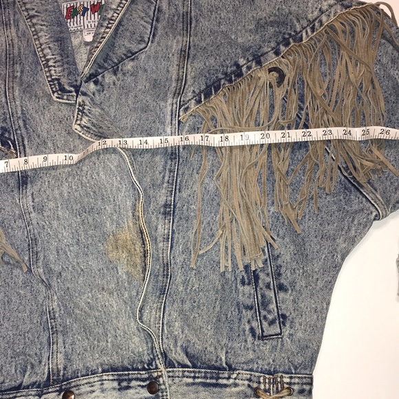 East West Acid Washed Fringed Denim Jacket Vintage Size Medium Distressed - Picture 5 of 14